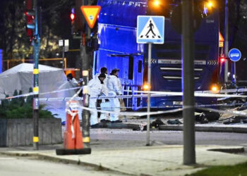 Muertos y heridos tras atropello de autobús en Estocolmo