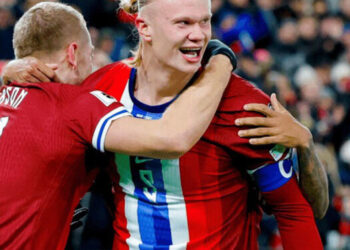 Noruega aplasta a Estonia y queda a un paso del Mundial
