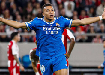Póker de Mbappé impulsa victoria del Real Madrid ante Olympiakos