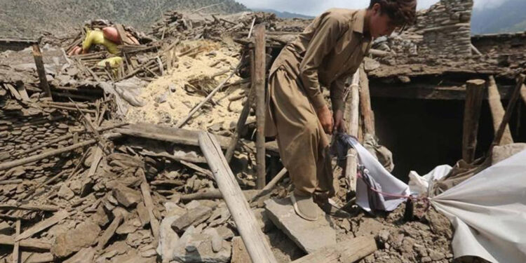 Terremoto de magnitud 6,3 sacude Afganistán y deja varios muertos