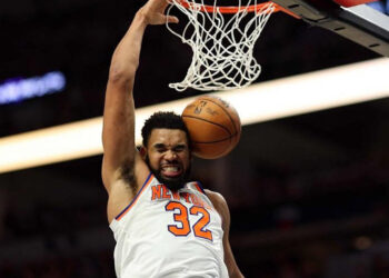 Brunson lidera remontada navideña de los Knicks ante Cavaliers