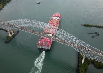 Canal de Panamá inicia reuniones por puertos de 2,600 millones
