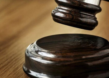 Condenan a 30 años a hombre que quemó viva a su expareja