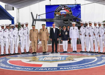 Cuarenta cadetes de la Fuerza Aérea Dominicana se gradúan