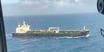 EE. UU. intercepta petrolero con bandera panameña cerca de Venezuela