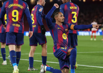 El Barça remonta al Atlético y firma un triunfo clave 3-1