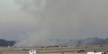 Incidente de avión provoca incendio en aeropuerto de Washington