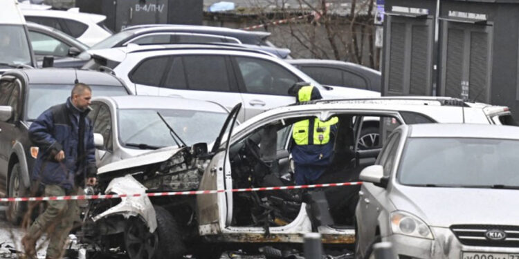 Muere jefe del Ejército ruso tras ataque con coche bomba