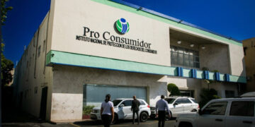 Pro Consumidor advierte que bono navideño solo admite una tarjeta por persona
