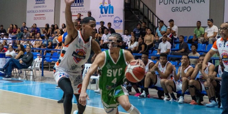 Savica asume liderato del TBS Higüey con Rosario y Guzmán