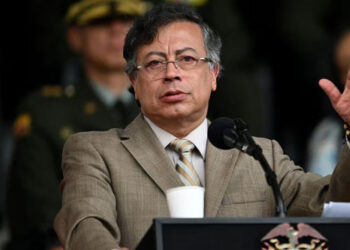 Donald Trump advierte a Gustavo Petro que será “el siguiente”