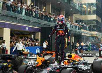 Verstappen logra la pole para un decisivo GP de Abu Dabi