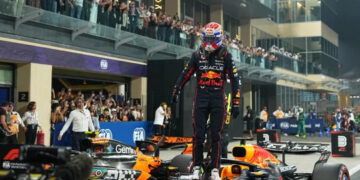 Verstappen logra la pole para un decisivo GP de Abu Dabi