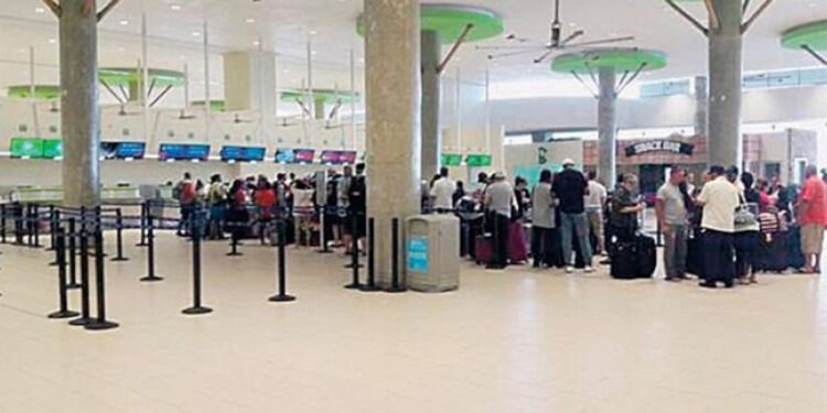 Decenas de vuelos a Punta Cana cancelados por tormenta de nieve en EE. UU.