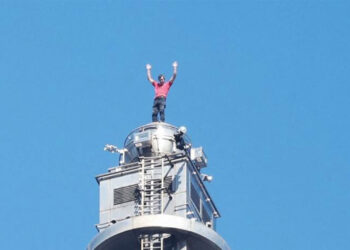 El escalador Alex Honnold hace historia en Taipei 101