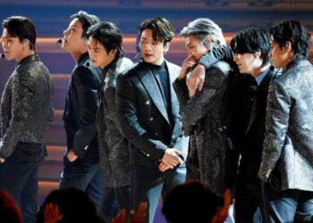 Sheinbaum pide más conciertos de BTS en México