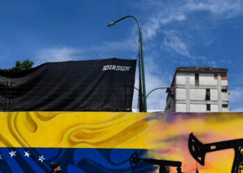 Venezuela denuncia bombardeo en instalaciones civiles