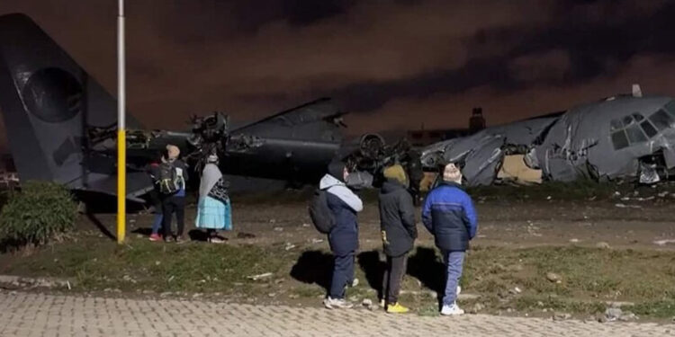 Accidente de avión militar en Bolivia deja 22 muertos