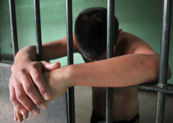 Adolescentes queman colchones en centro penal de La Vega