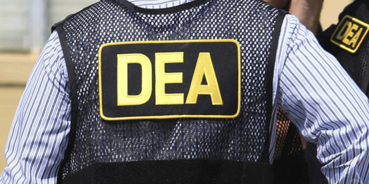 Arrestan supervisor de la DEA en República Dominicana