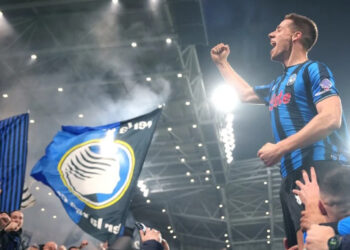 Atalanta elimina al Dortmund con penal agónico
