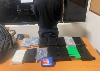 Detienen croata con cocaína en el AILA