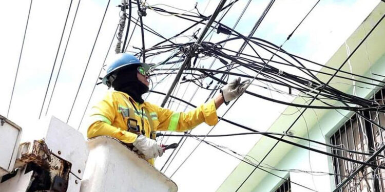Edeeste normaliza más de 20 mil clientes en enero