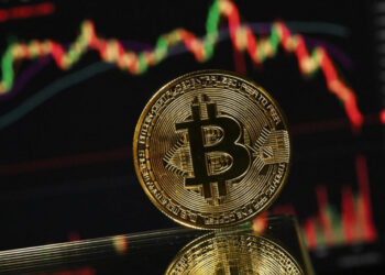 El bitcoin cae a su nivel más bajo desde la reelección de Trump