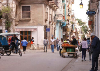 Tensiones con EE.UU. disparan alertas de viaje a Cuba