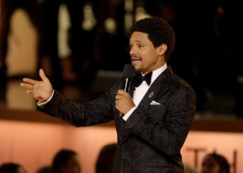Trevor Noah arremete en los Grammy contra Nicki Minaj y Trump