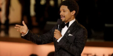 Trevor Noah arremete en los Grammy contra Nicki Minaj y Trump