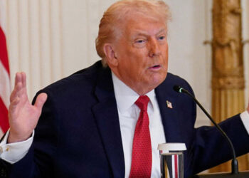 Trump presume uso de arma misteriosa en ataque a Caracas