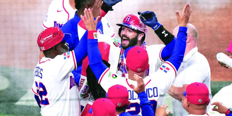 Dominicana noquea a Corea y avanza a semifinales