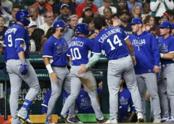 Italia sorprende a Estados Unidos en el Clásico Mundial