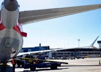 Líneas aéreas dominicanas suben tarifas por combustible