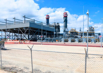 Luis Abinader inaugura planta eléctrica en Manzanillo
