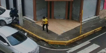 Policía identifica asaltantes embestidos por conductor en Santiago