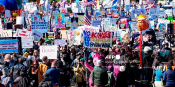 Protestas anti-Trump se expanden fuera de Estados Unidos
