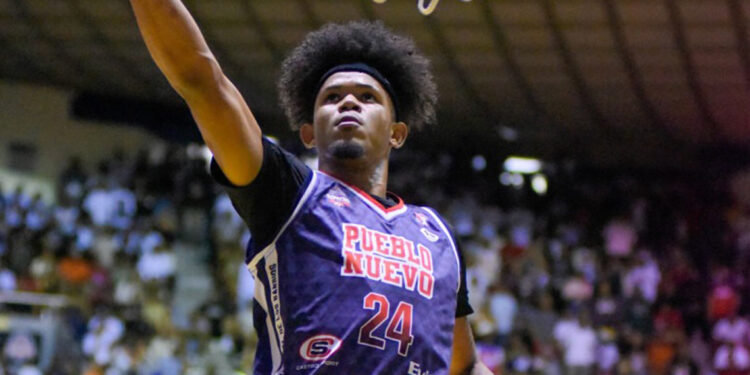 Pueblo Nuevo logra primera victoria en final de Santiago