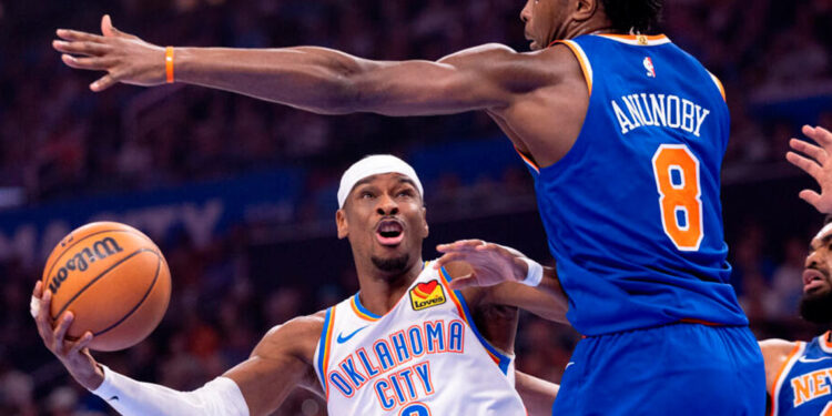 Thunder vence a Knicks y Celtics clasifican a playoffs