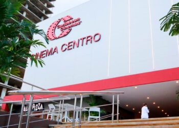 Tiroteo en Cinema Centro deja un muerto