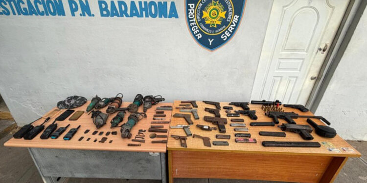 Apresan hombre con arsenal en Barahona