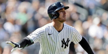 Bellinger lidera paliza de Yankees sobre Royals