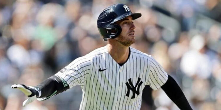 Bellinger lidera paliza de Yankees sobre Royals