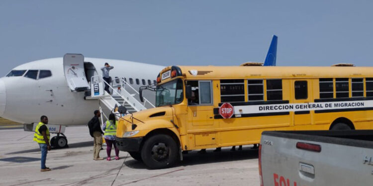EEUU deportó más de 500 dominicanos en 2026