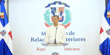 Estado controlará ingresos consulares en República Dominicana