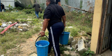 Falta de agua afecta politécnico en Los Girasoles