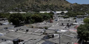 Granjas solares llevan electricidad a pobres en Colombia