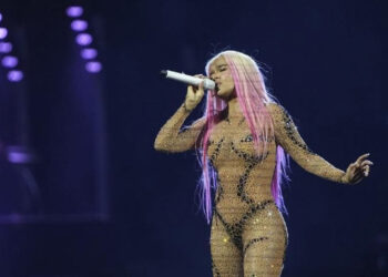 Karol G impulsa negocios latinos en Coachella