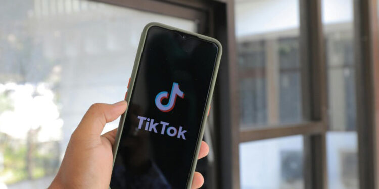 TikTok desactiva 780,000 cuentas de menores en Indonesia